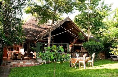 Tanzania – 3-day Nyerere Fly-in Safari with Selous Kinga Camp – Tailored Fly-in
