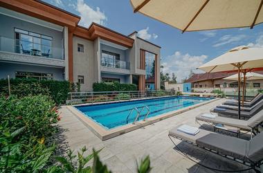 Rwanda & Uganda – 9-day Deluxe Pearl of Africa Safari – Tailored Driven